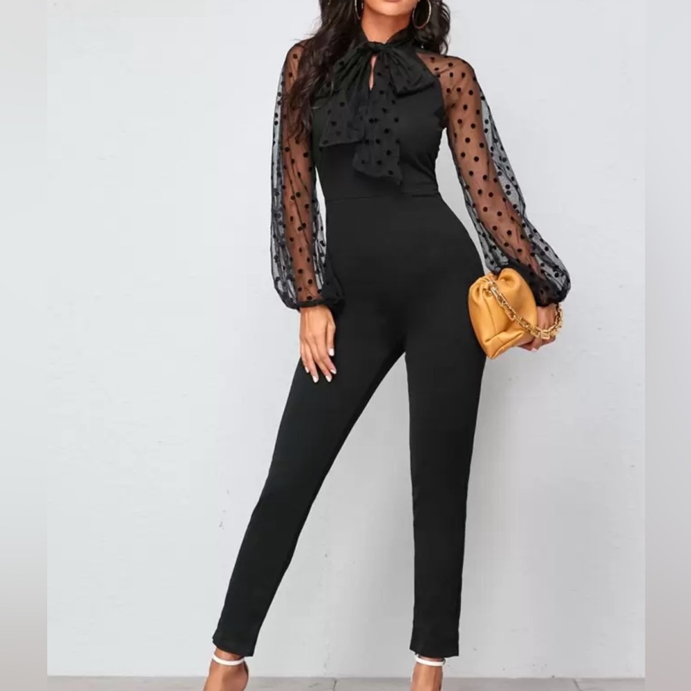 SHEIN Tie Neck Dobby Mesh
Sleeve Jumpsuit
Black / 4(S)